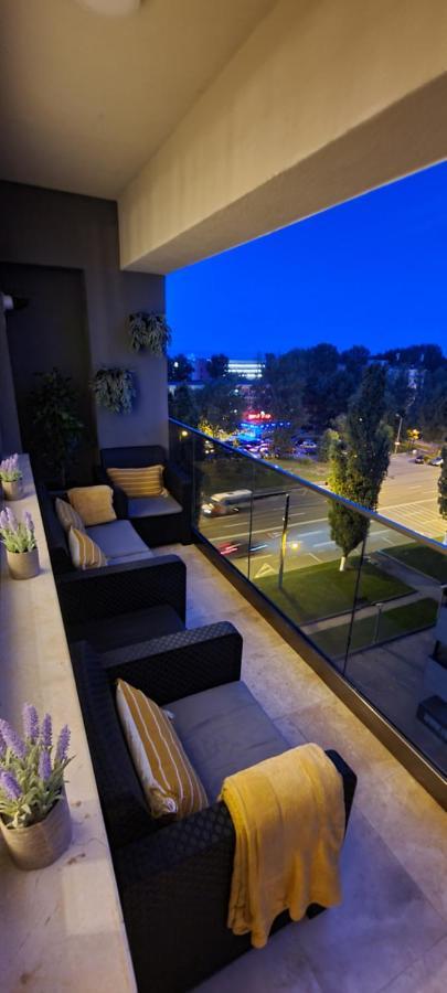 Aless 1 * Mamaia